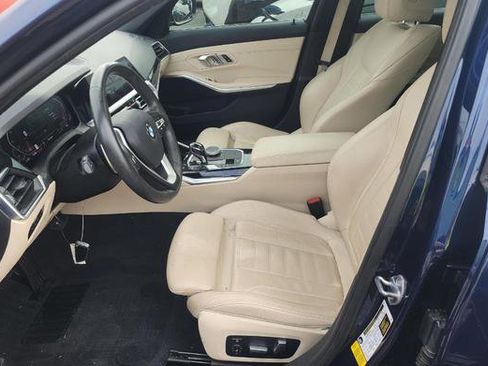 Used 2019 BMW 330i Sedan w/ Convenience Package image 13