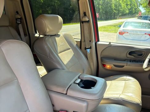 Used 2002 Ford F150 King Ranch AWD/4WD image 15