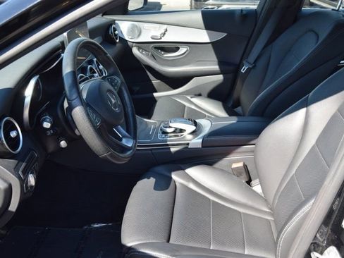 Used 2018 Mercedes-Benz C 300 4MATIC Sedan image 18