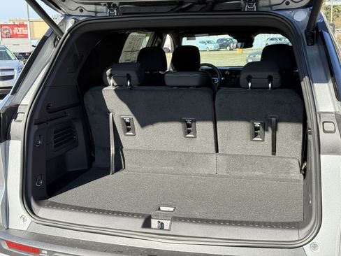 New 2026 Chevrolet Traverse LT AWD/4WD image 31