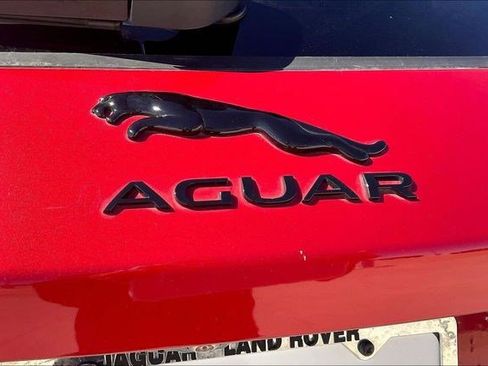 Used 2024 Jaguar F-PACE R-Dynamic S image 8