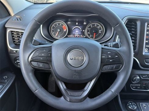 Used 2020 Jeep Cherokee Trailhawk w/ Comfort/Convenience Group image 13