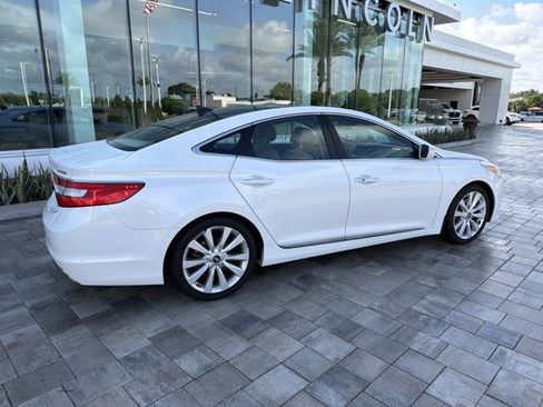 Used 2016 Hyundai Azera Limited FWD image 2