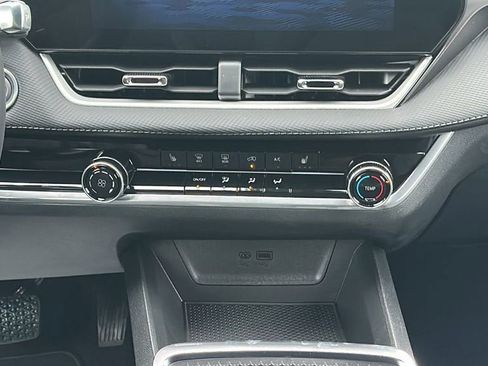 New 2026 Chevrolet Equinox LT image 19