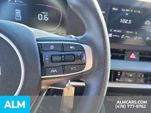 Used 2024 Kia Sportage LX image 25