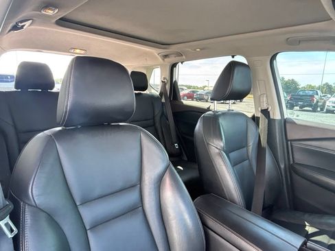 Used 2021 Nissan Rogue SL w/ Premium Package FWD image 27