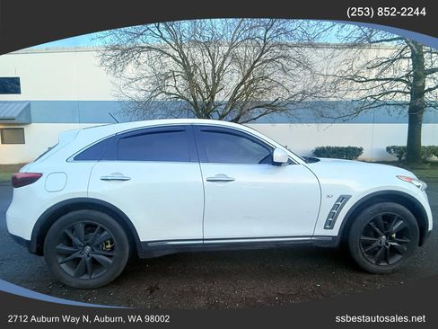 Used 2014 INFINITI QX70 3.7 Sport Utility 4D w/ Premium Package image 7