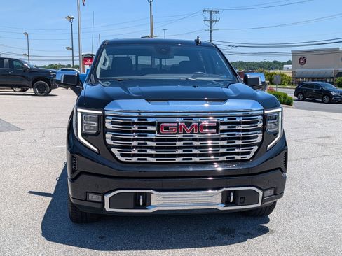 Used 2023 GMC Sierra 1500 Denali AWD/4WD image 8
