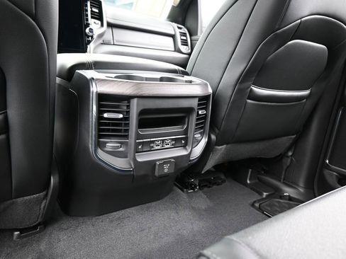 Used 2025 RAM 1500 Laramie image 34