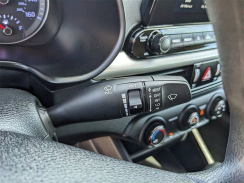 Certified 2021 Kia Forte LXS image 30