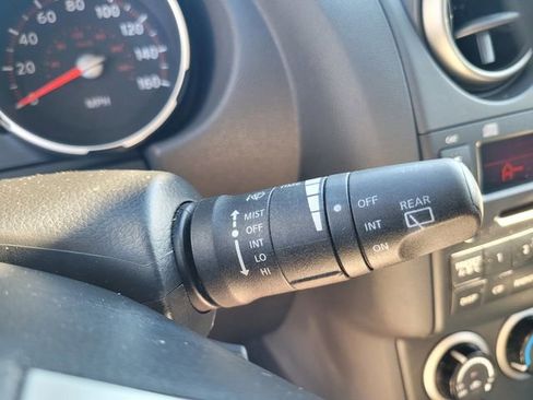 Used 2009 Nissan Rogue S image 25