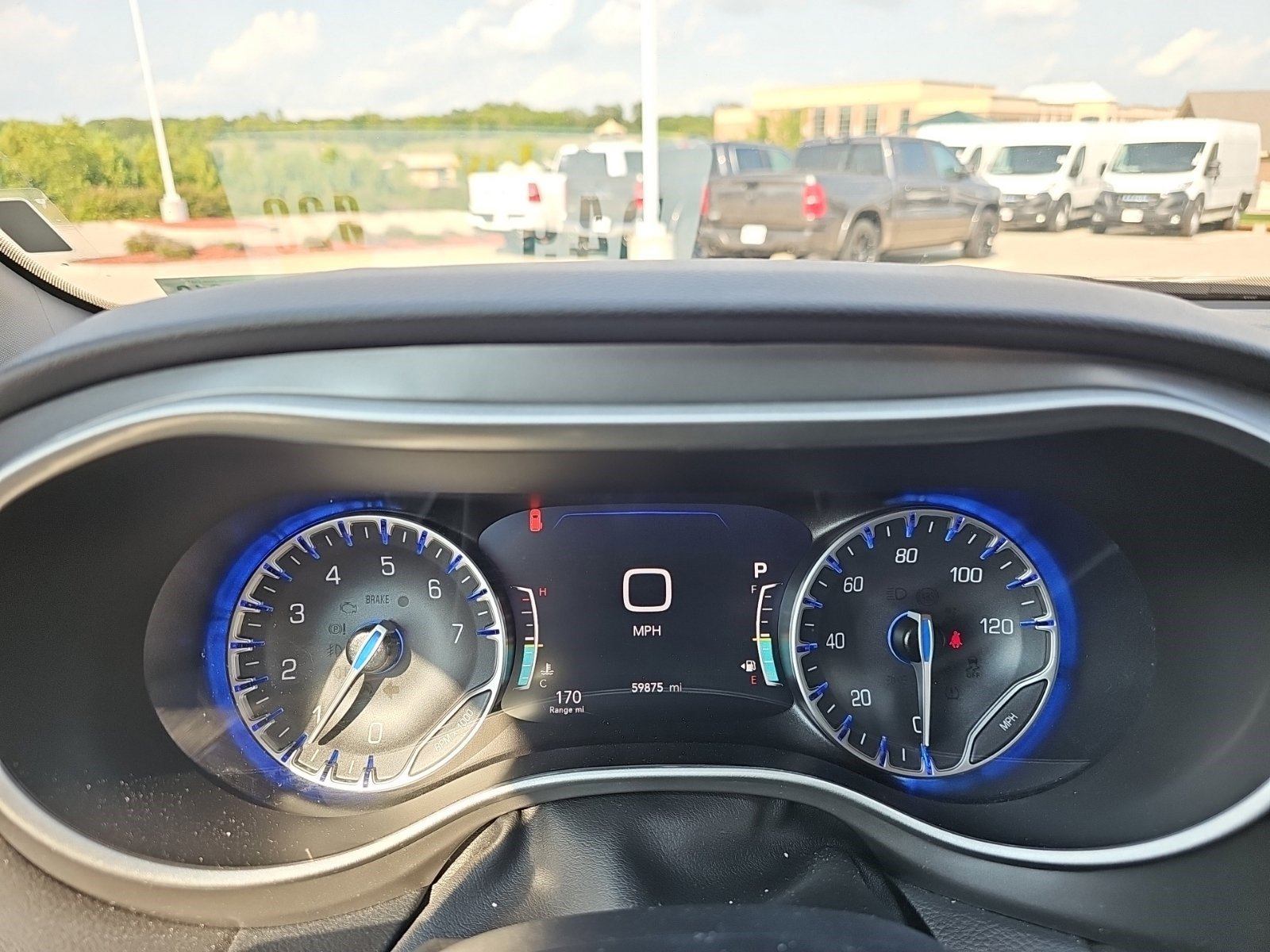 Used 2025 Chrysler Pacifica Select FWD image 22