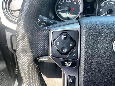 Used 2023 Toyota Tacoma SR5 AWD/4WD image 20
