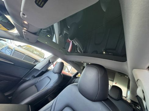 Used 2023 Tesla Model 3 Standard Range image 34