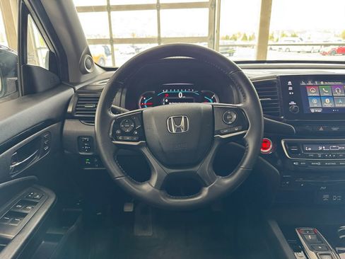 Used 2019 Honda Pilot Touring image 38