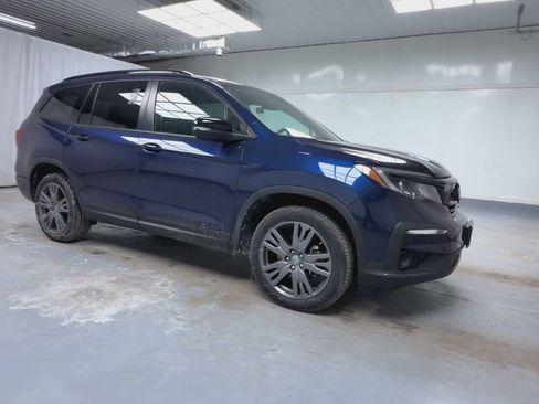 Certified 2022 Honda Pilot Sport image 2