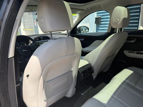 Used 2017 Jaguar F-PACE Prestige AWD/4WD image 30