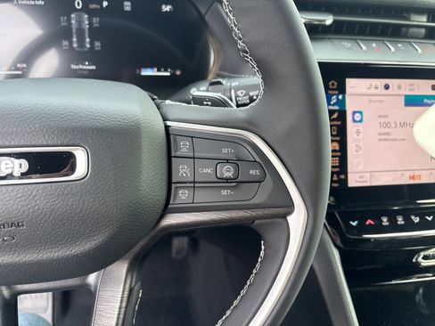 New 2026 Jeep Grand Cherokee Limited image 24