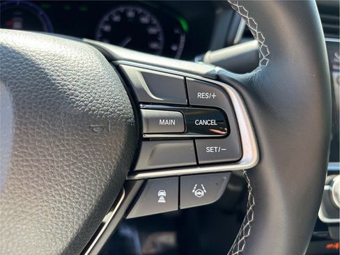 Used 2021 Honda Insight Touring image 24