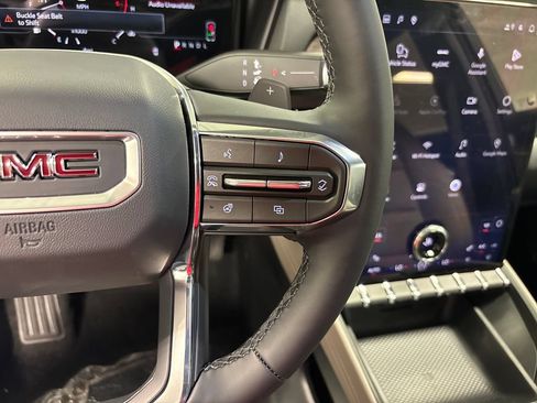 New 2027 GMC Terrain Elevation w/ Elevation Premium Package FWD image 32