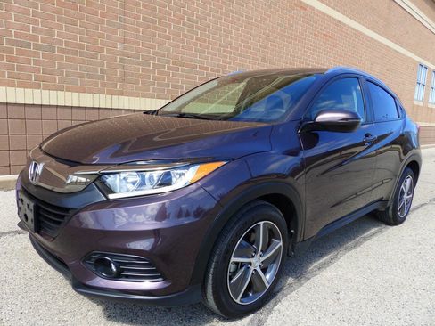 Used 2021 Honda HR-V EX image 9