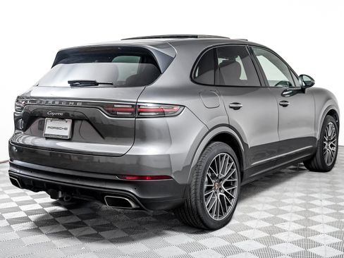 Certified 2023 Porsche Cayenne AWD/4WD image 11