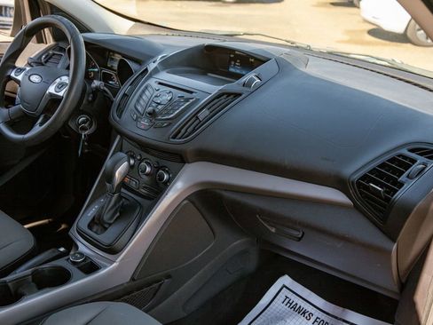 Used 2016 Ford Escape SE image 11