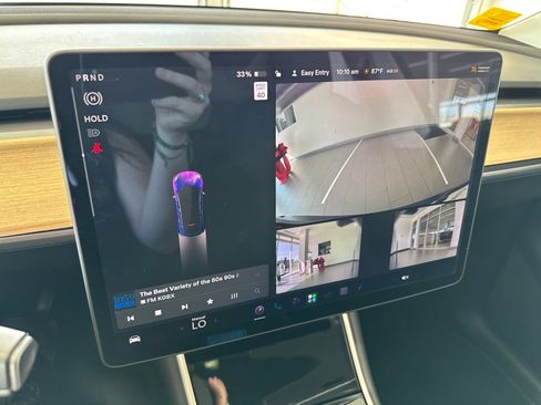 Used 2020 Tesla Model Y Long Range AWD/4WD image 25