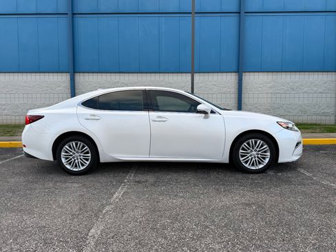 Used 2018 Lexus ES 350 image 4