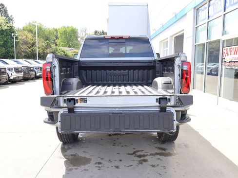 New 2026 GMC Sierra 2500 Denali w/ Denali Reserve Package AWD/4WD image 37