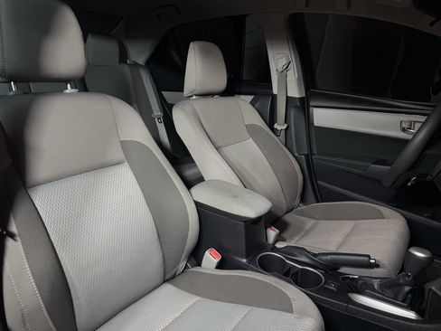 Used 2019 Toyota Corolla LE w/ Carpet Mat Package (TMS) FWD image 13