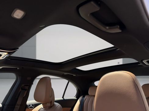 New 2026 Mercedes-Benz E 350 4MATIC Sedan image 14
