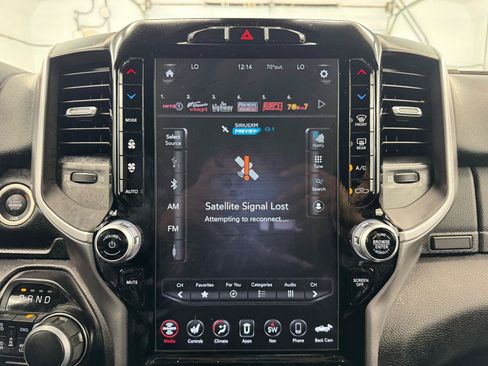Used 2021 RAM 1500 Big Horn AWD/4WD image 29