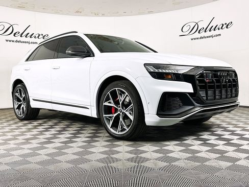 Used 2023 Audi SQ8 Premium Plus w/ SQ8 Luxury Package AWD/4WD image 1