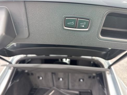 Used 2021 Porsche Macan GTS AWD/4WD image 15
