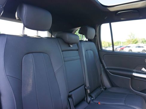 Certified 2025 Mercedes-Benz GLB 250 4MATIC image 45