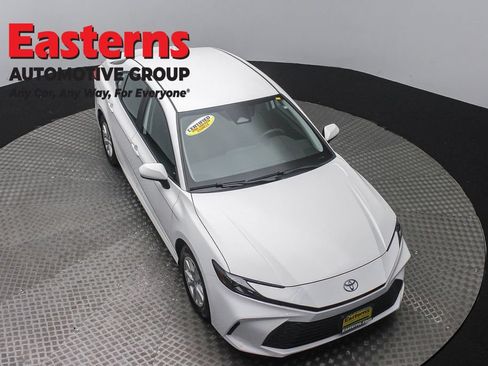 Used 2025 Toyota Camry LE FWD image 3