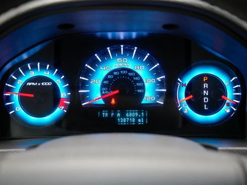 Used 2012 Ford Fusion SEL image 34