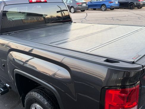 Used 2015 GMC Sierra 1500 SLE w/ SLE Value Package image 3