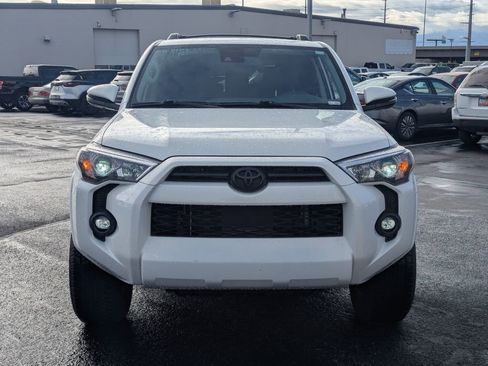 Used 2024 Toyota 4Runner SR5 Premium w/ Moonroof Package image 10