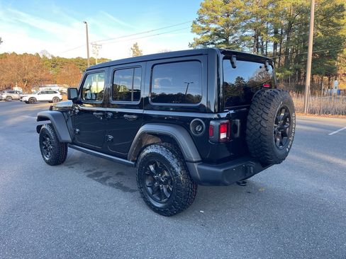 Used 2021 Jeep Wrangler Unlimited Willys image 7