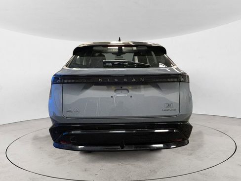 Used 2023 Nissan Ariya FWD image 5