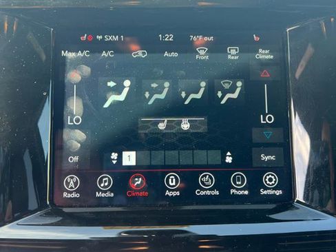 Used 2021 Dodge Durango GT image 31