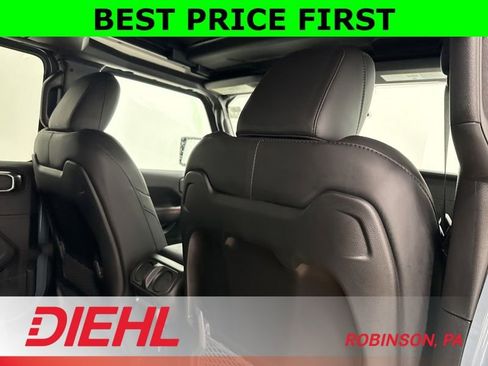 New 2026 Jeep Wrangler Rubicon image 12