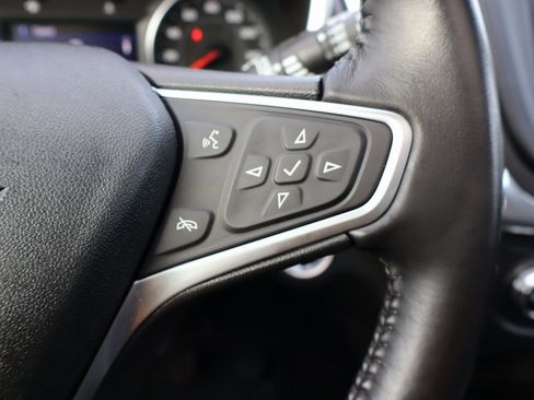 Used 2022 Chevrolet Equinox LT image 8