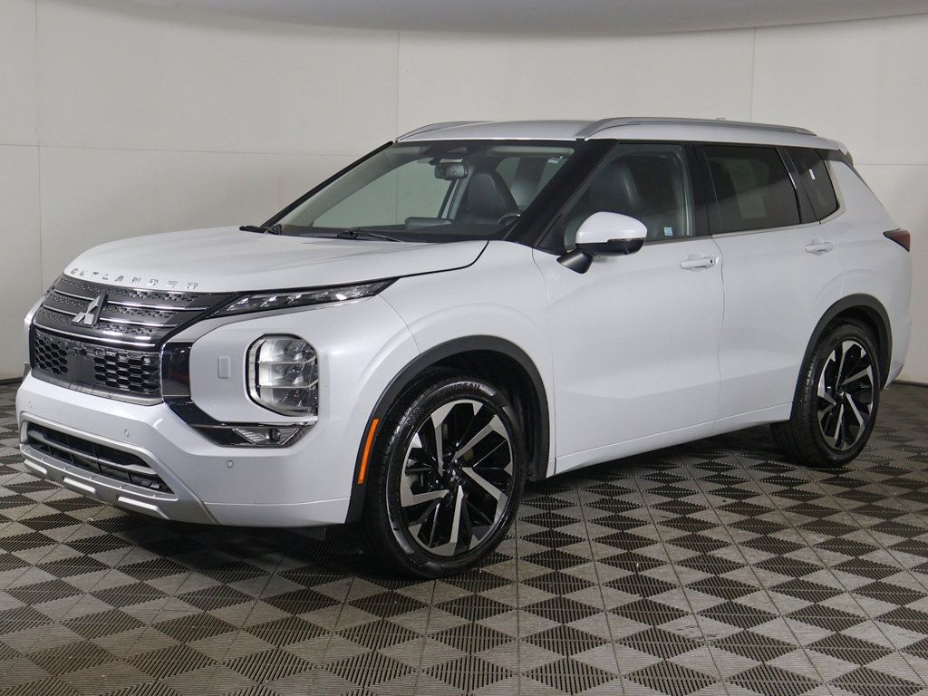 Used 2022 Mitsubishi Outlander SEL AWD/4WD image 9
