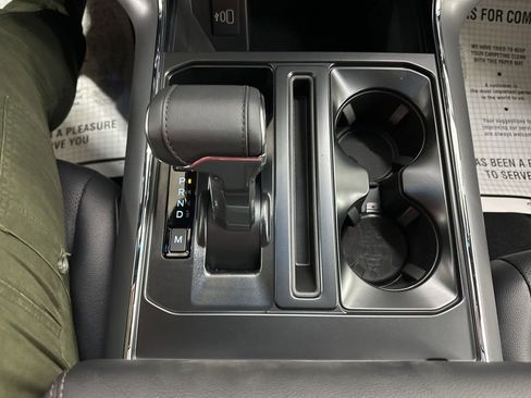 New 2025 Ford F150 Lariat w/ Equipment Group 501A Mid image 51