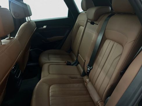 Used 2022 Audi Q5 2.0T Premium Plus w/ Premium Plus Package image 13