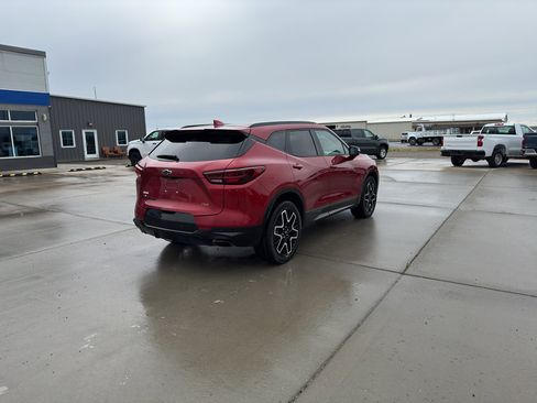 Used 2024 Chevrolet Blazer RS w/ Driver Confidence II Package image 5