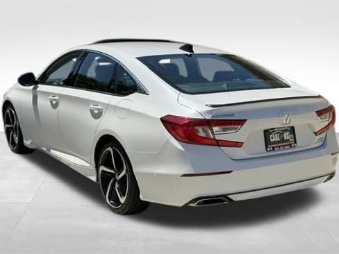 Used 2022 Honda Accord Sport image 9